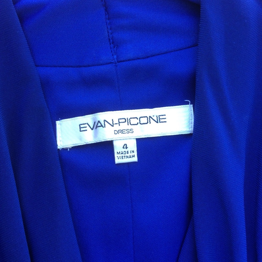 Evan Picone Dress--size 4 - Picture 3 of 4